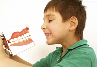 如何预防儿童牙列不齐